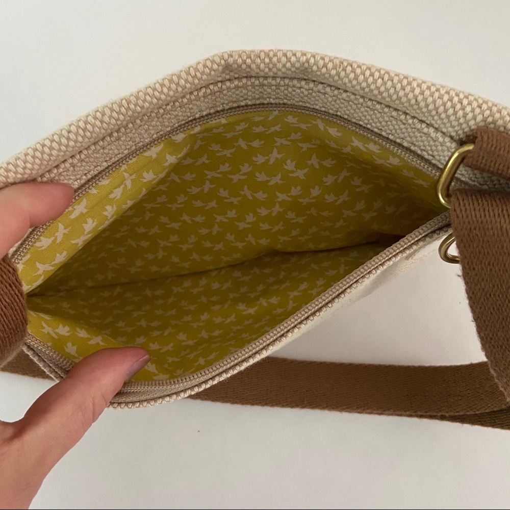 FOSSIL mini keyper crossbody - Picture 8 of 9